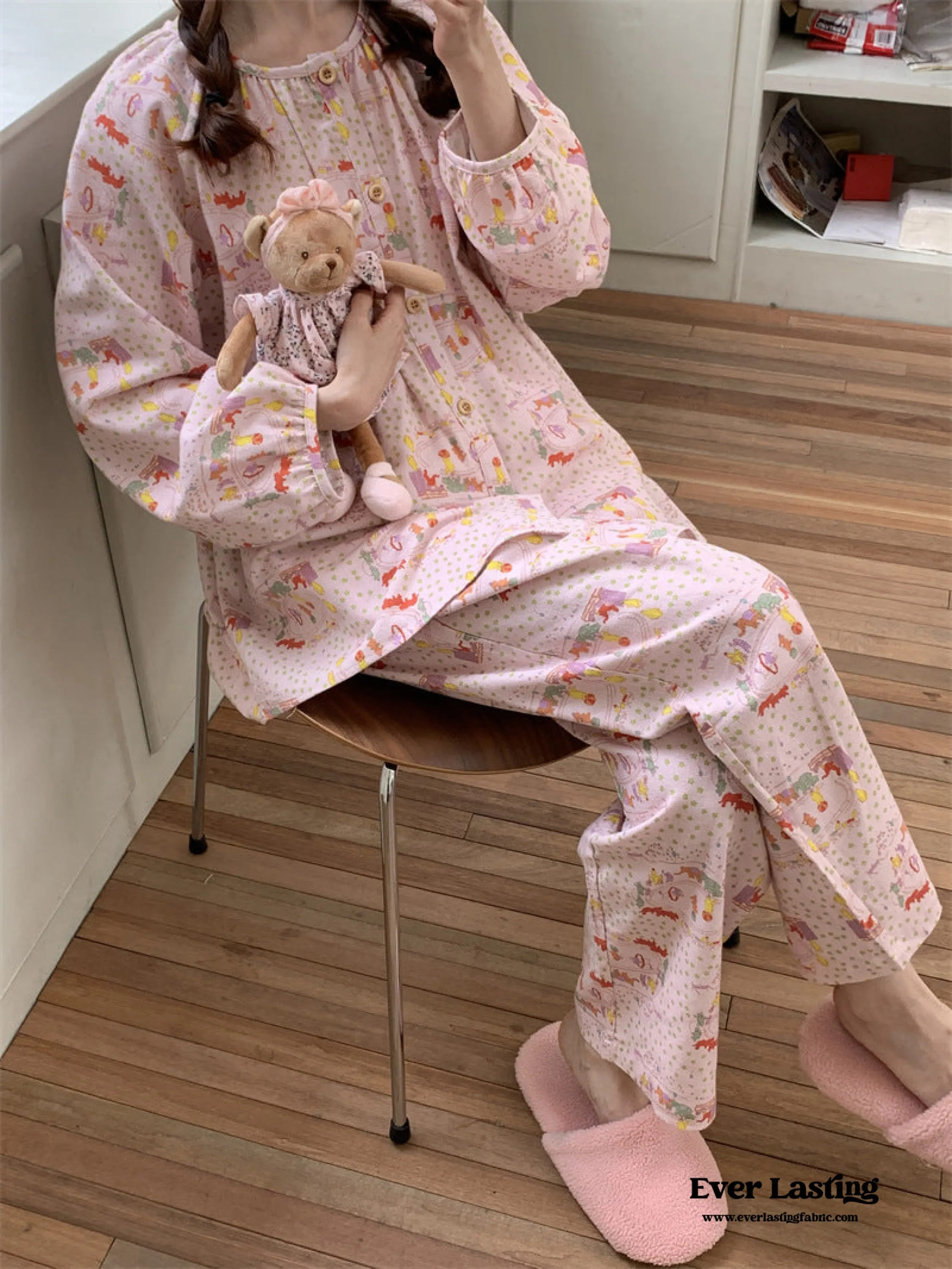 Zoo Long Sleeves and Pants Pajama Set / Baby Pink